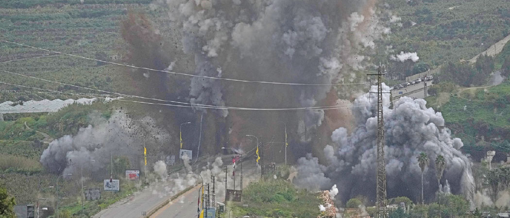 Iran threatens to start hitting Gulf power plants, mine waters