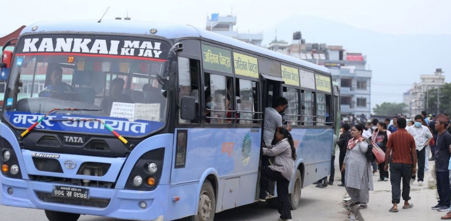 尼泊尔公共交通与货运迎来大幅涨价 市民与物流行业密切关注