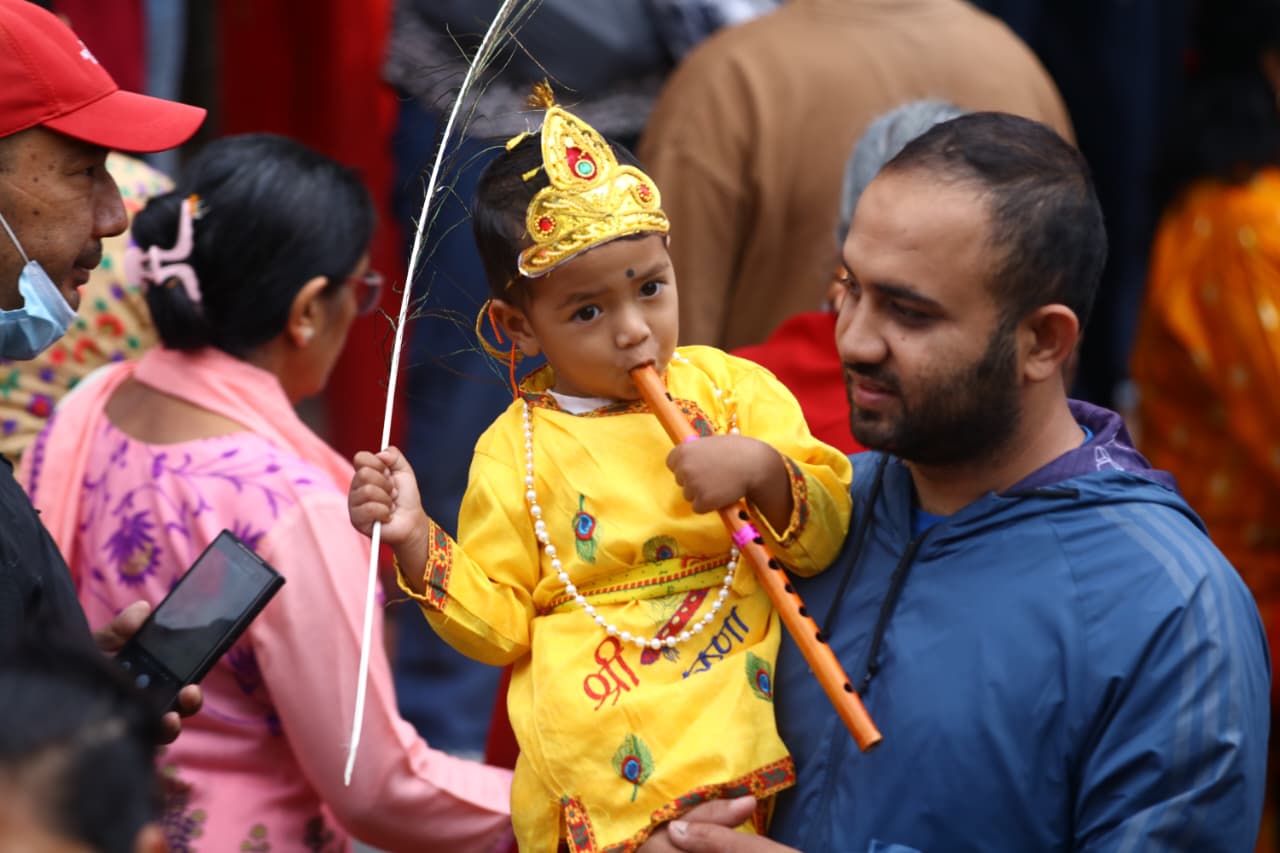 आज श्रीकृष्ण जन्माष्टमी, देशभर कृष्ण मन्दिरमा भक्तजनको घुइँचो